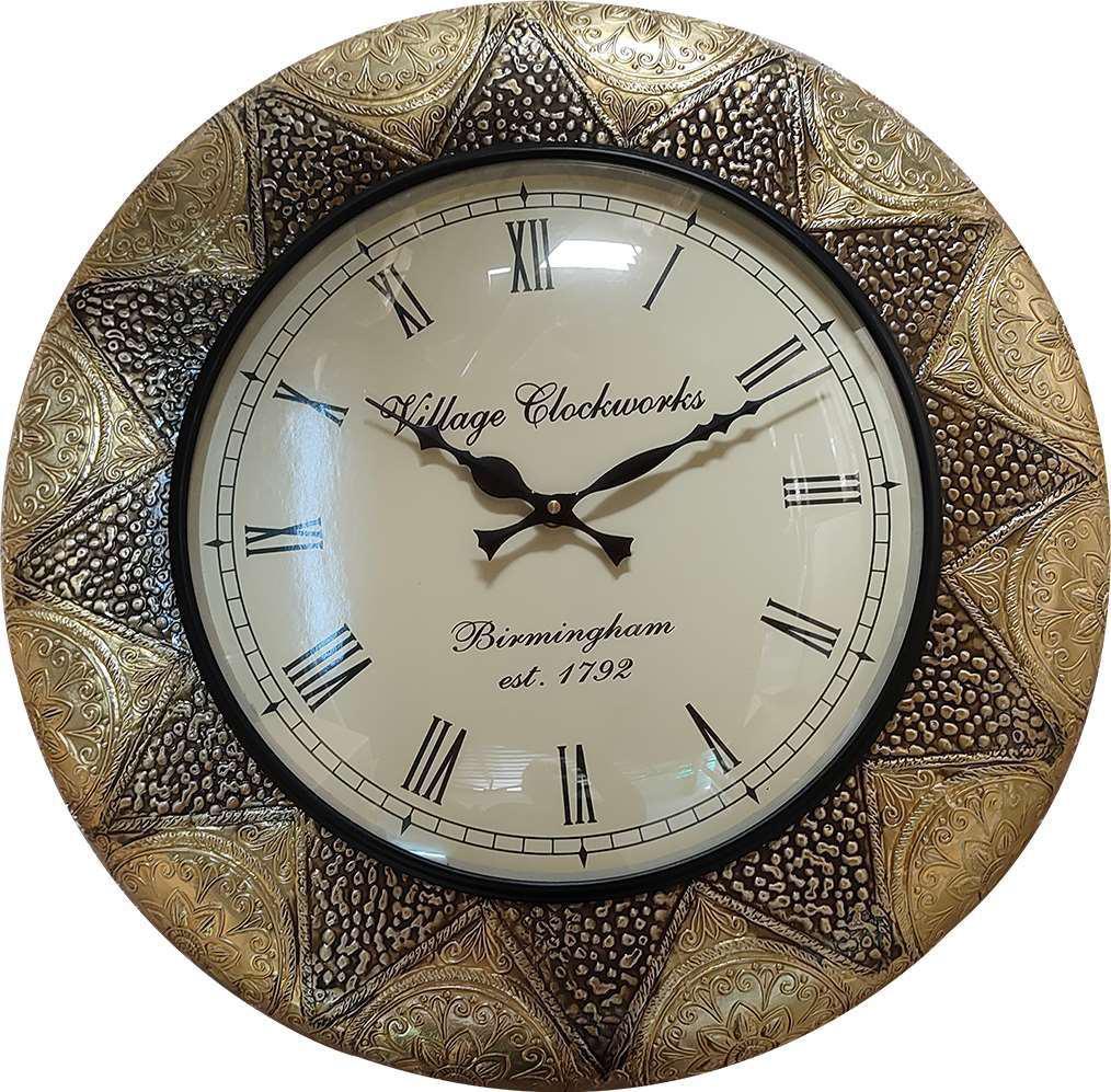 Wooden Clock Triangles Brass Coating | Elegant & Timeless WallArt