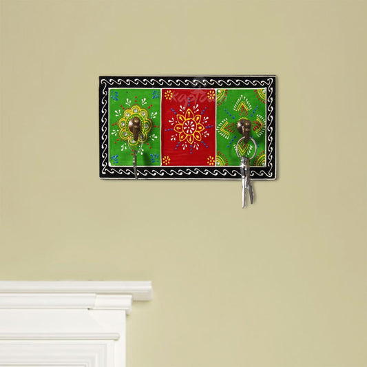 Wooden Green Red Cloth Hook Hanger| Stylish and Functional Home Accessory